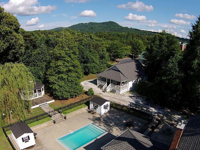 Swamp Rabbit Inn Travelers Rest Bagian luar foto