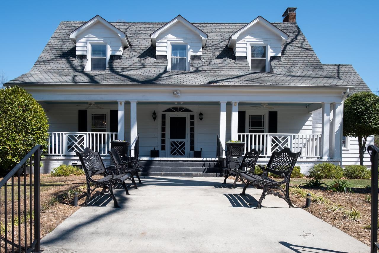 Swamp Rabbit Inn Travelers Rest Bagian luar foto